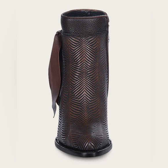 NIB Cuadra Genuine Leather Ankle Boot - Picture 2 of 7